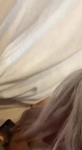 黄毛舌钉别人的母狗女友3