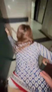 开门漏出干重庆骚母狗