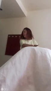 内射良家人妻送完娃就过来偷吃