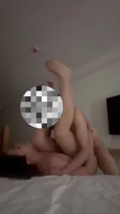 明天要见男友，今晚过来让我内射的骚母狗前任女大，