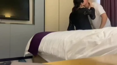 “快操我 我快上天了 快操我”绝已婚少妇淫荡无比对白刺激