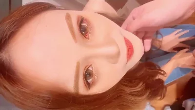 长得很像一位明星的甜妹 你们知道是谁吗