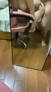 对镜拍，大奶少妇
